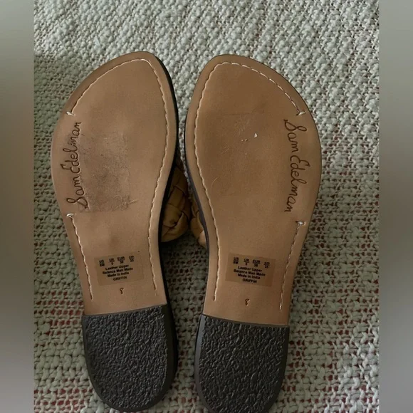 Sandal slide. Sam Edelman size 8 - Picture 2 of 3